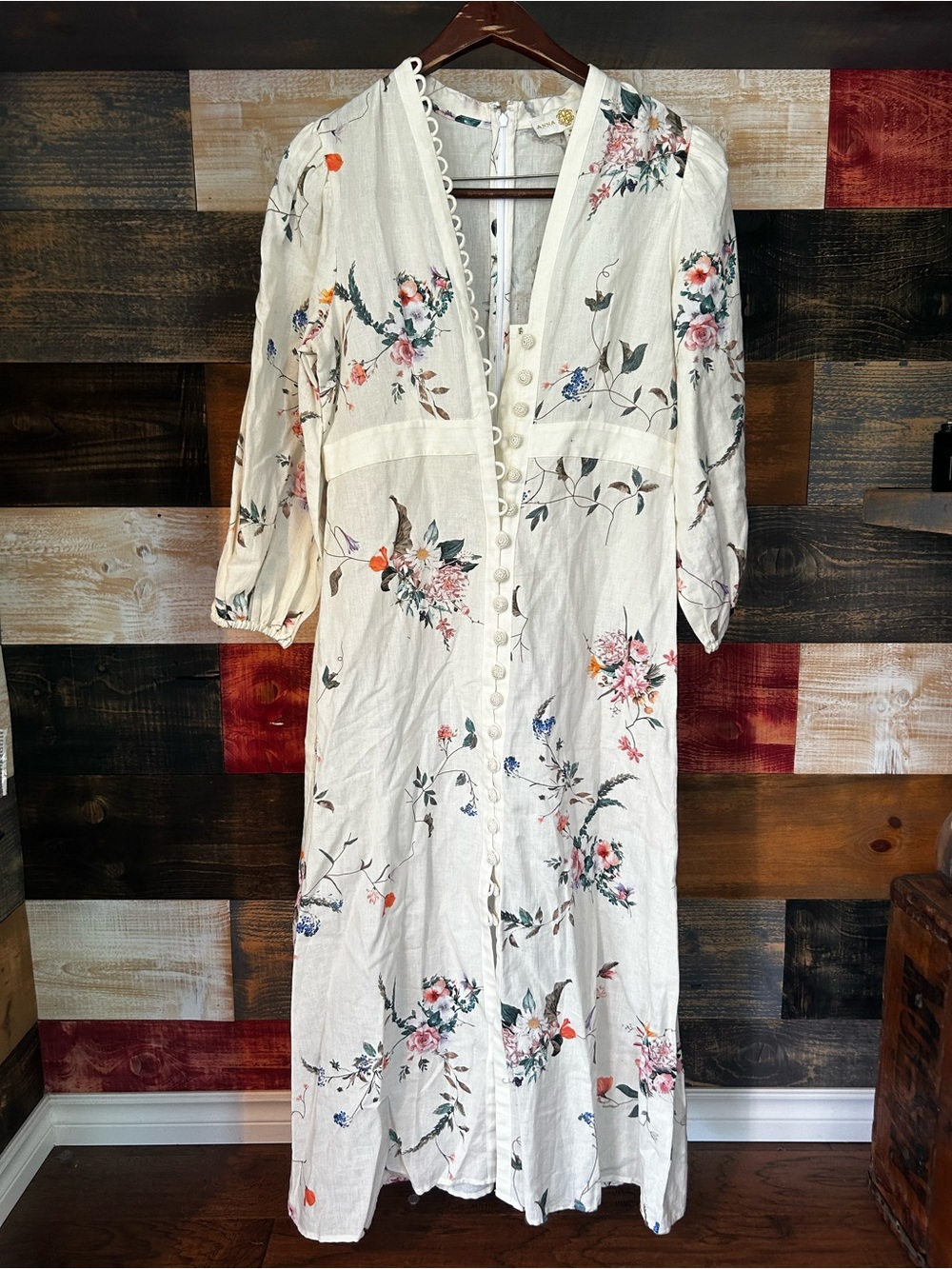 Anna Cate Floral Button-Front Maxi Dress in Ivory linen tunic medium women